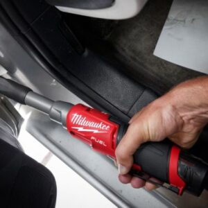 M12 FUEL™ 1/4インチハイスピードロングラチェットレンチ