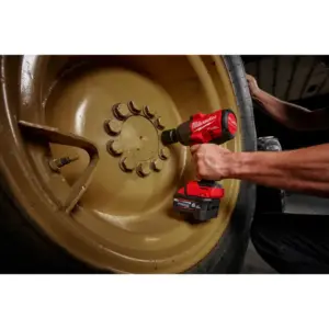 M18 FUEL™ 1/2インチ 1627Nmインパクトレンチ（本体のみ）