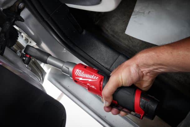 M12 FUEL™ 1/4インチハイスピードロングラチェットレンチ